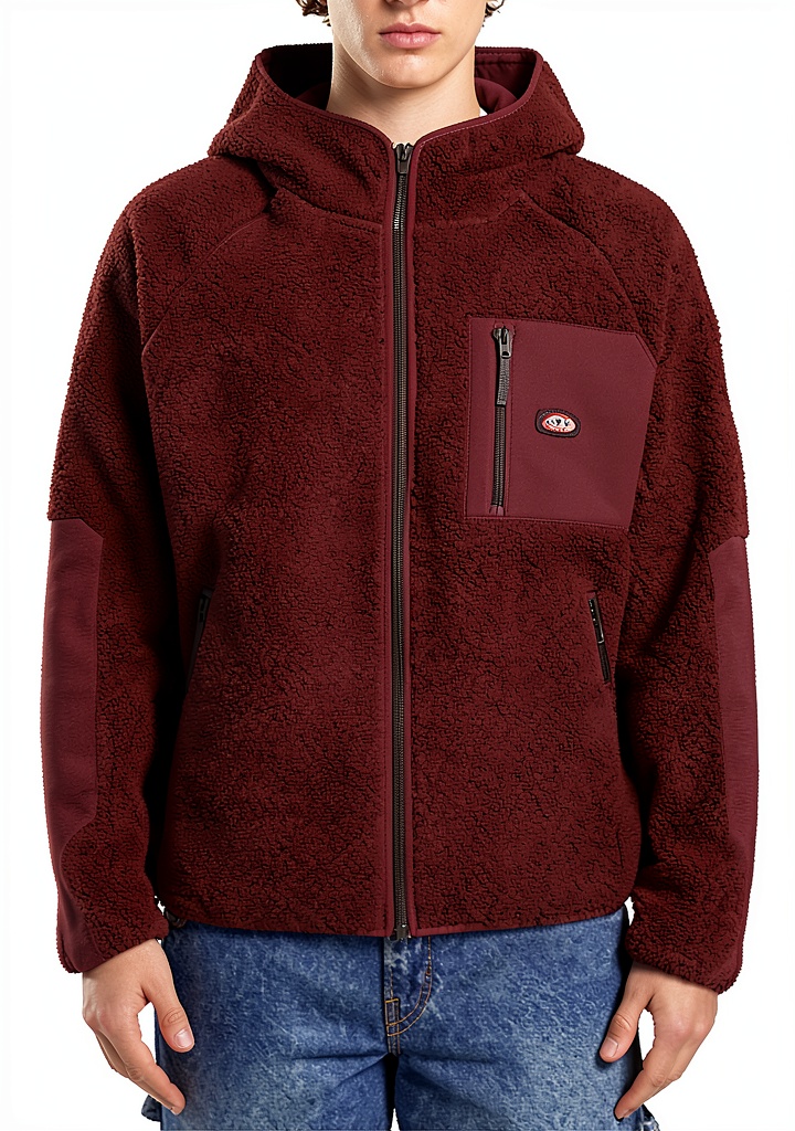 'Giubbotto Dickies Central High Pile indossato in un contesto urbano'